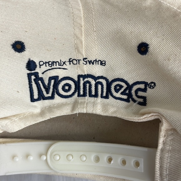 Vintage Ivomec Premix Swine Semi Hat Snap Back - Picture 4 of 4